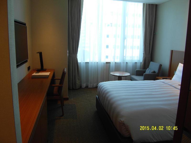 Lotte Myeongdong โรงแรม 4*